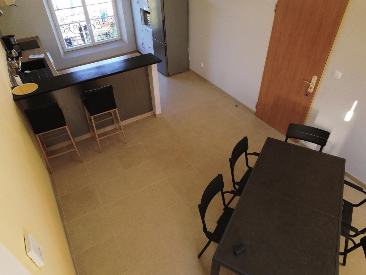 Logement Nenuphar Авалон Екстериор снимка