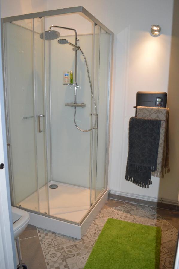 Logement Nenuphar Авалон Екстериор снимка
